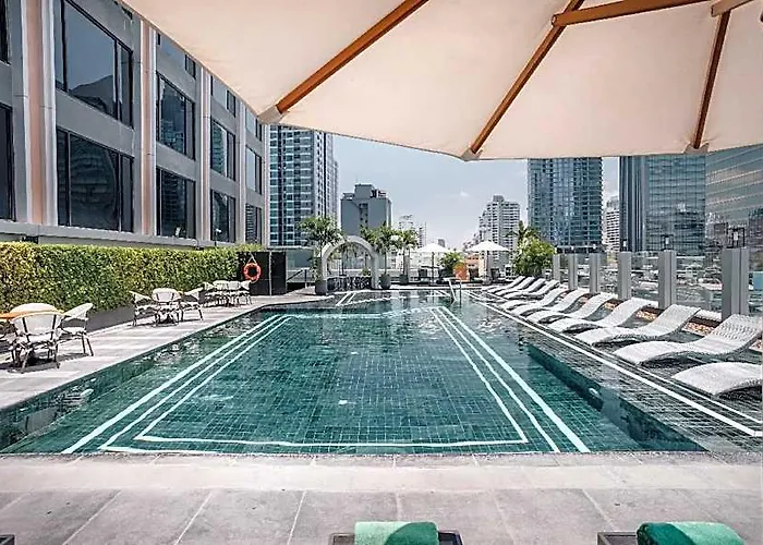 Aira Sukhumvit 11 By Kingston מלון